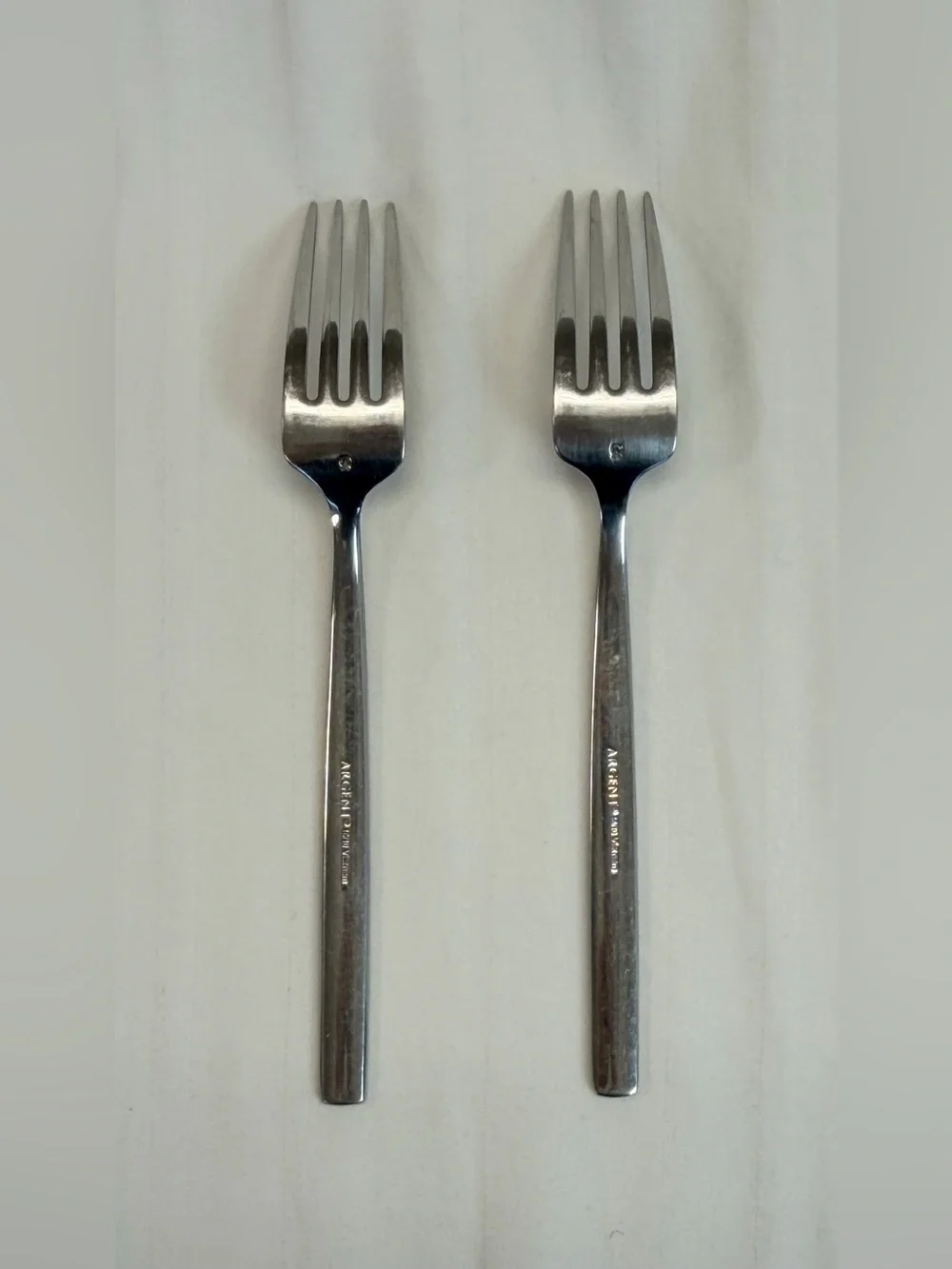 Argent Orfevres Flatware 2 Luncheon Forks Capetown 18/10 Stainless Steel Vietnam